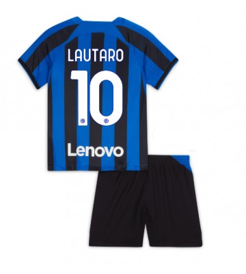 Inter Milan Lautaro Martinez #10 babykläder Hemmatröja barn 2022-23 Korta ärmar (+ Korta byxor)